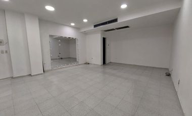 VENDO LOCAL COMERCIAL CON BAÑO PRIVADO EN IV ETAPA CABECERA