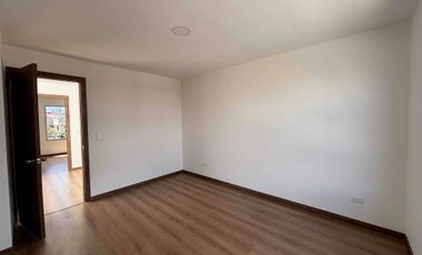 Venta de casa por estrenar en Llano grande
