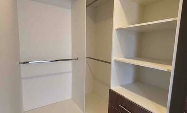 Venta de casa por estrenar en Llano grande