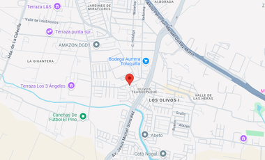 Casa en condominio ubicada en colonia Los Olivos II, San Pedro Tlaquepaque con 3 recamaras y 120m2. A unos minutos de Bodega Aurrera Toluquilla.