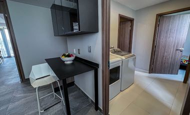 Departamento En Venta En Bosque Real Ivy, 3 Recámaras Frente al Campo De Golf