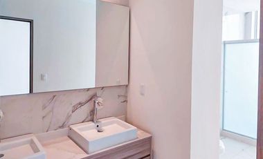 Penthouse De Lujo En Venta En Isola Bosque Real, Nuevo, 3 Recámaras, 150 M² De Terraza