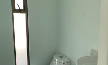 EN VENTA CASA DE TRES PLATAS , EN FRACC. RESIDENCIAL HACIENDA REAL, TOLCAYUCA HGO.