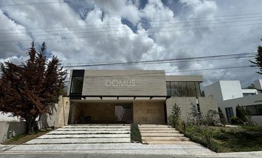 ¡OPORTUNIDAD! SE VENDE CASA EN CLUB DE GOLF PACHUCA