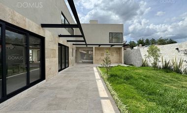 ¡OPORTUNIDAD! SE VENDE CASA EN CLUB DE GOLF PACHUCA