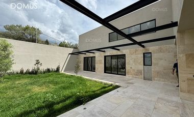 ¡OPORTUNIDAD! SE VENDE CASA EN CLUB DE GOLF PACHUCA