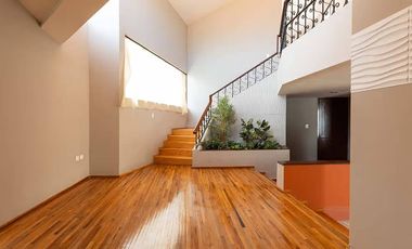 CASA EN VENTA EN PUEBLA SOBRE CALZADA ZAVALETA