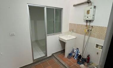 CASA EN VENTA EN VILLA CAMPESTRE DE 3 HABITACIONES PISOS DE MARMOL