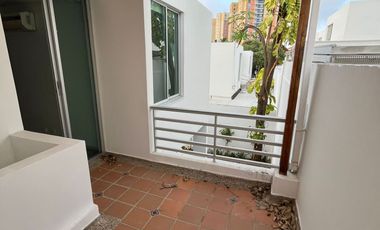 CASA EN VENTA EN VILLA CAMPESTRE DE 3 HABITACIONES PISOS DE MARMOL