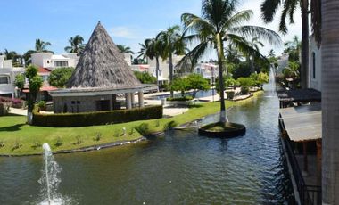 HERMOSA VILLA EN VENTA DENTRO DE VIDANTA ACAPULCO CON VISTA Y SALIDA AL CAMPO DE GOLF