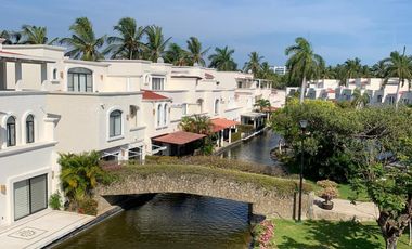 HERMOSA VILLA EN VENTA DENTRO DE VIDANTA ACAPULCO CON VISTA Y SALIDA AL CAMPO DE GOLF