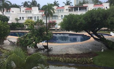 HERMOSA VILLA EN VENTA DENTRO DE VIDANTA ACAPULCO CON VISTA Y SALIDA AL CAMPO DE GOLF
