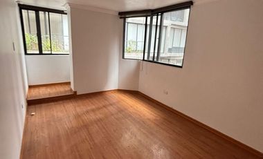 Arriendo departamento de 3 habitaciones remodelado