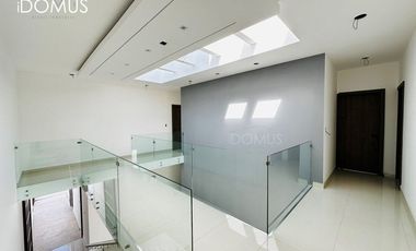 CASA EN VENTA GEMA RESIDENCIAL