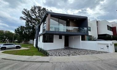CASA NUEVA EN VENTA EN PASEOS DEL PARQUE MORELIA