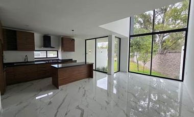 CASA NUEVA EN VENTA EN PASEOS DEL PARQUE MORELIA