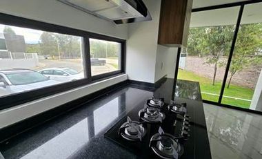 CASA NUEVA EN VENTA EN PASEOS DEL PARQUE MORELIA