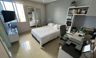 APARTAMENTO EN ALTO PRADO EN VENTA. 3 CUARTOS CON BAÑO Y ESTAR DE ALCOBAS