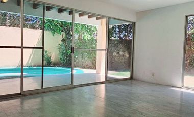 Casa en venta en Condominio horizontal. Cuernavaca, Morelos.