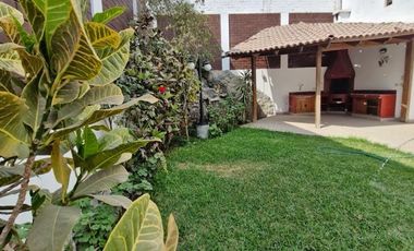 CASA EN VALLE HERMOSO SURCO