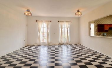 Casa en Venta/Renta en Morelia, Col. Vista Bella.