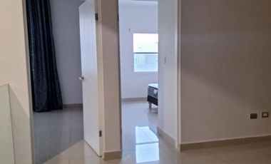 CASA EN RENTA FRACC. RESERVA SUR ZONA CAMPOS ELISEOS