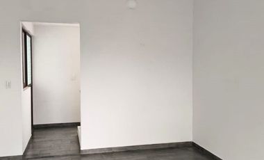 Casa en Venta con Family Room y Terraza - Lerma