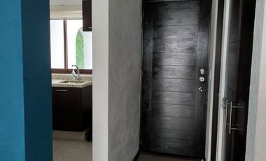 Casa en Venta con Family Room y Terraza - Lerma