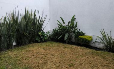 Casa en Venta con Family Room y Terraza - Lerma