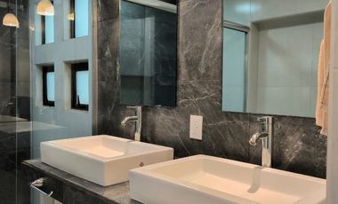 Casa en Venta con Family Room y Terraza - Lerma