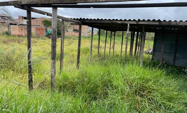 EN VENTA LOTE EN EL BARRIO UVO