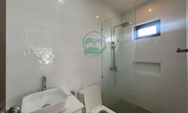 3 STOREY 4-BEDROOM VILLA FOR RENT IN ANGELES CITY