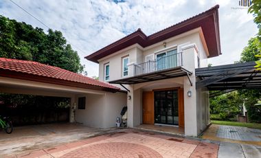 House for Sale at Grand Canal Donmuang - Waterfront Curve View in International Community! House for Sale: Grand Canal Donmuang