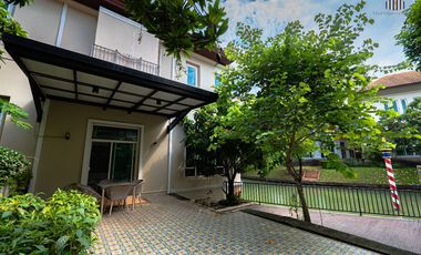 House for Sale at Grand Canal Donmuang - Waterfront Curve View in International Community! House for Sale: Grand Canal Donmuang