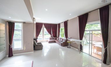 House for Sale at Grand Canal Donmuang - Waterfront Curve View in International Community! House for Sale: Grand Canal Donmuang