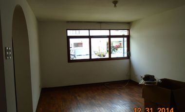 ALQUILER DE CASA INMEJORABLE UBICACION CONDOMINIO BUEN RETIRO  SURCO