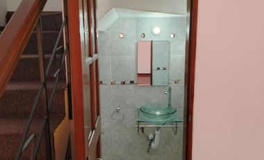 ALQUILER  CASA REMODELADA EN CONDOMINIO  SEGURO  CERCA C.C.EL POLO, COLEGIOS,UNIVERSIDADES