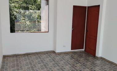 ALQUILER  CASA REMODELADA EN CONDOMINIO  SEGURO  CERCA C.C.EL POLO, COLEGIOS,UNIVERSIDADES