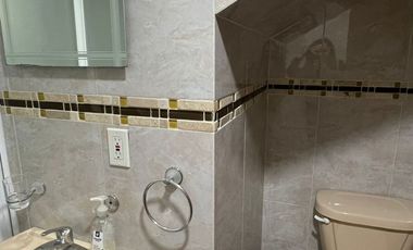 CASA EN VENTA EN ARBOLEDAS CON CASA PARA HÚESPEDES, NEGOCIO O PARA RENTAR