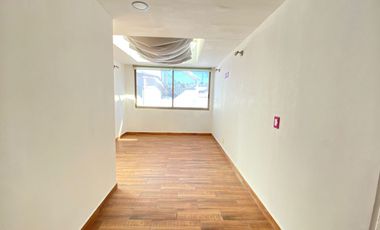 CASA EN VENTA EN ARBOLEDAS CON CASA PARA HÚESPEDES, NEGOCIO O PARA RENTAR