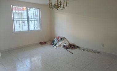 EN VENTA CASA DE DOS PLANTAS  FRACC. POLANCO EN LA COL. LA MORENA, TULANCINGO HGO