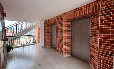 Apartamento amoblado cerca a Centro Comercial Caracolí