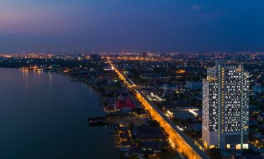 Knightsbridge Sky River Ocean