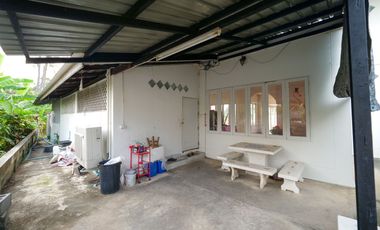 Proven Opportunity! Earn 1 Million THB Monthly!    For Sale! Developed Land with a Home Café   Located on Phetkasem Road, Tha Yang, Phetchaburi. Perfe