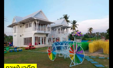 Proven Opportunity! Earn 1 Million THB Monthly!    For Sale! Developed Land with a Home Café   Located on Phetkasem Road, Tha Yang, Phetchaburi. Perfe