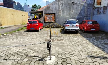 DIJUAL MURAH KOST EXCLUSIVE, DEKAT STADION MAGUWOHARJO