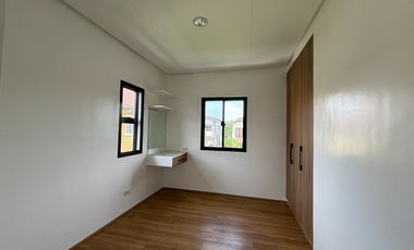 DASMARINAS SINGLE ATTACHED HOUSE AND LOT ALONG GOVERNORS DRIVE