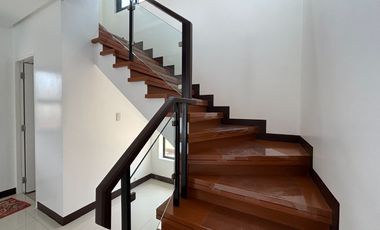 DASMARINAS SINGLE ATTACHED HOUSE AND LOT ALONG GOVERNORS DRIVE