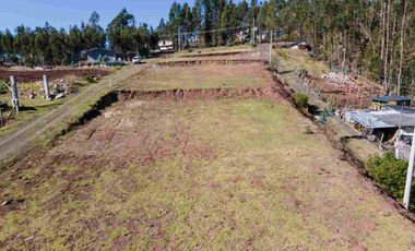 SE VENDE TERRENO EN JAVIER LOYOLA - AZOGUES