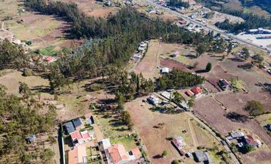SE VENDE TERRENO EN JAVIER LOYOLA - AZOGUES
